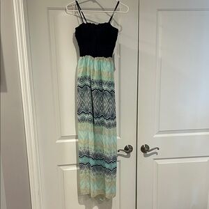 Trixxi Black and Aqua Geometric Maxi Dress